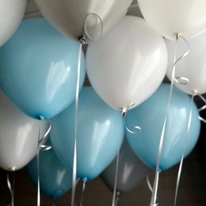11 шариков под потолок